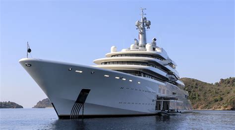largest private yacht 2019|List of motor yachts by length .